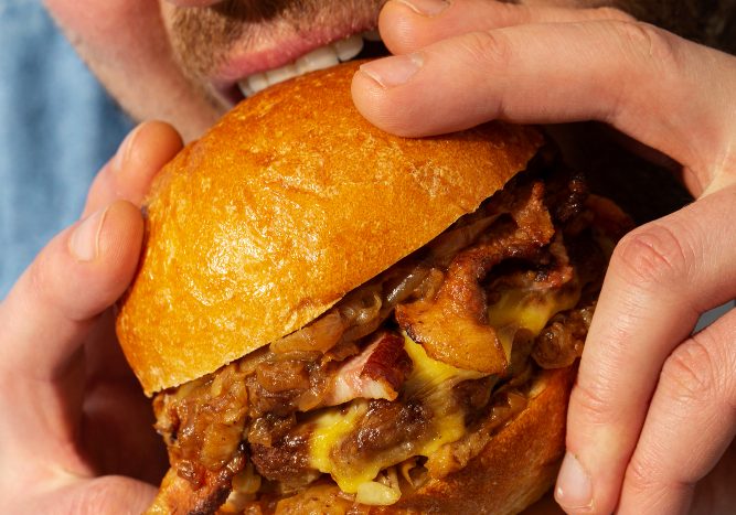 ¿donde están más buenas las hamburguesas, en Mixo o en Mcdonald's?